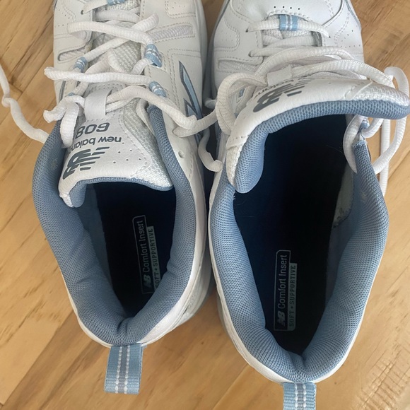 New Balance 608 Women’s Size 9 Gently Worn - Picture 4 of 4
